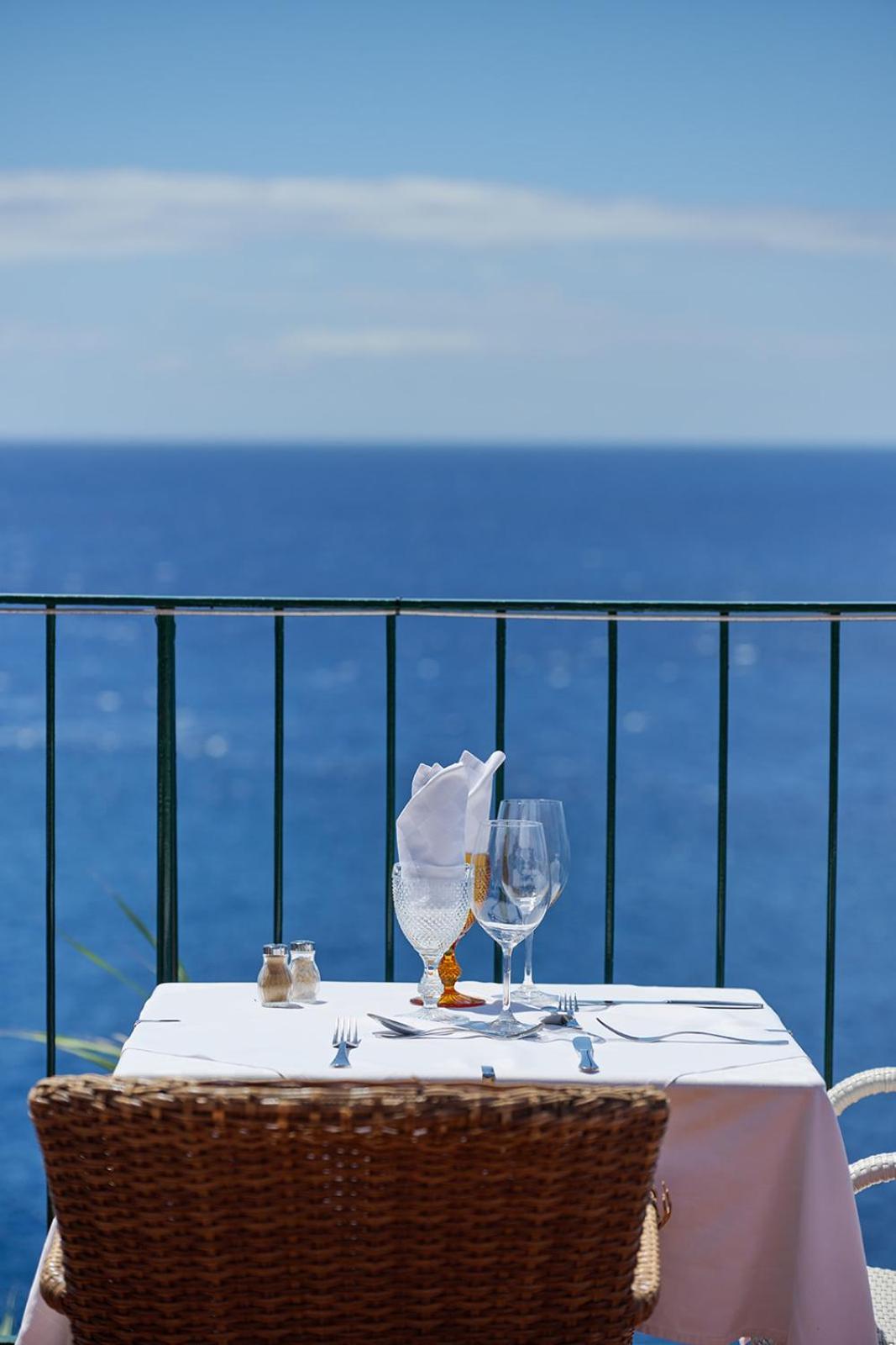 Inn & Art Madeira Caniço Εξωτερικό φωτογραφία