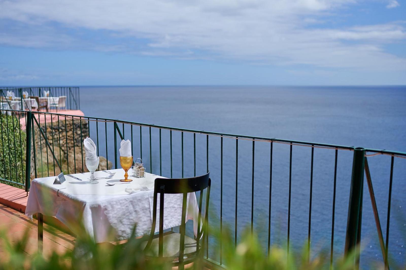 Inn & Art Madeira Caniço Εξωτερικό φωτογραφία