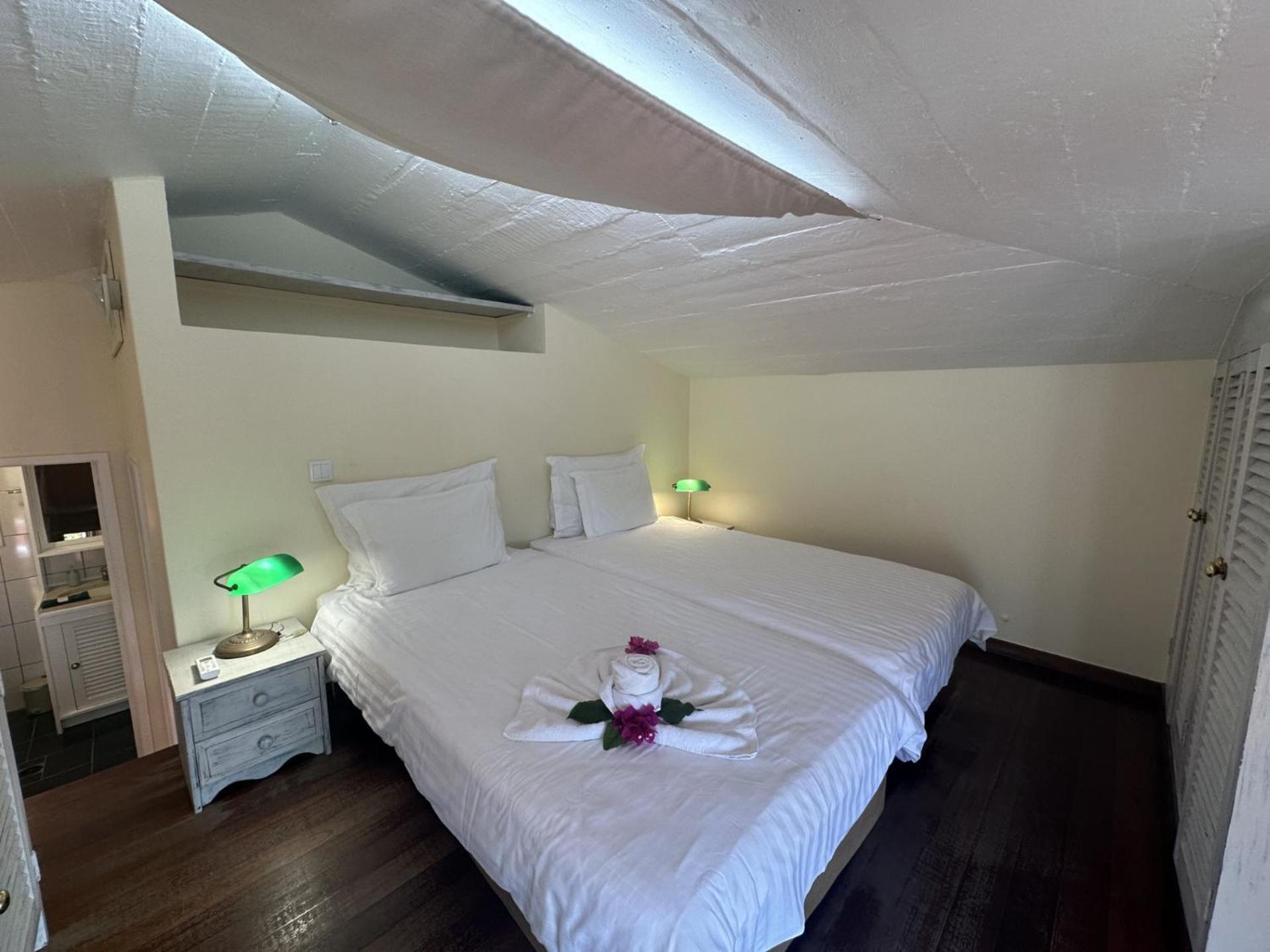 Inn & Art Madeira Caniço Εξωτερικό φωτογραφία