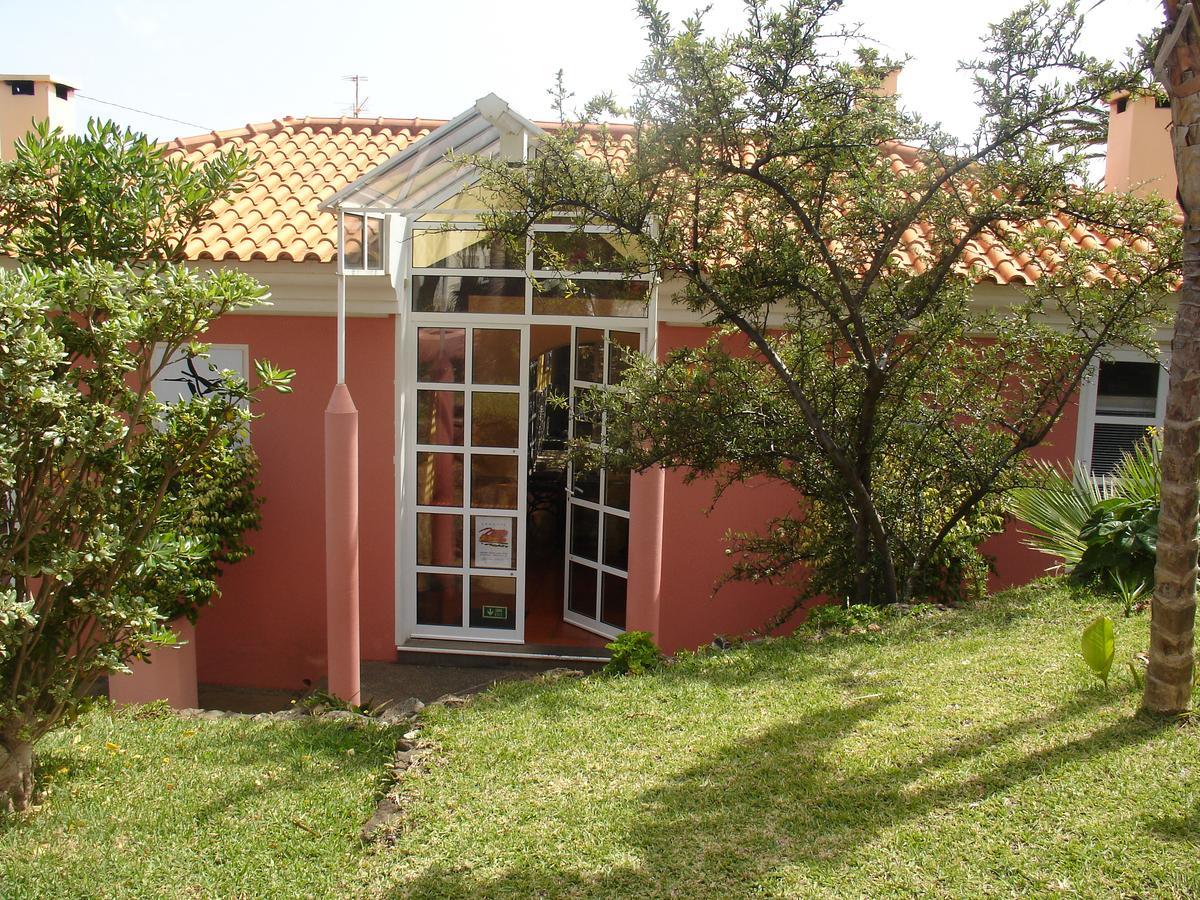 Inn & Art Madeira Caniço Εξωτερικό φωτογραφία
